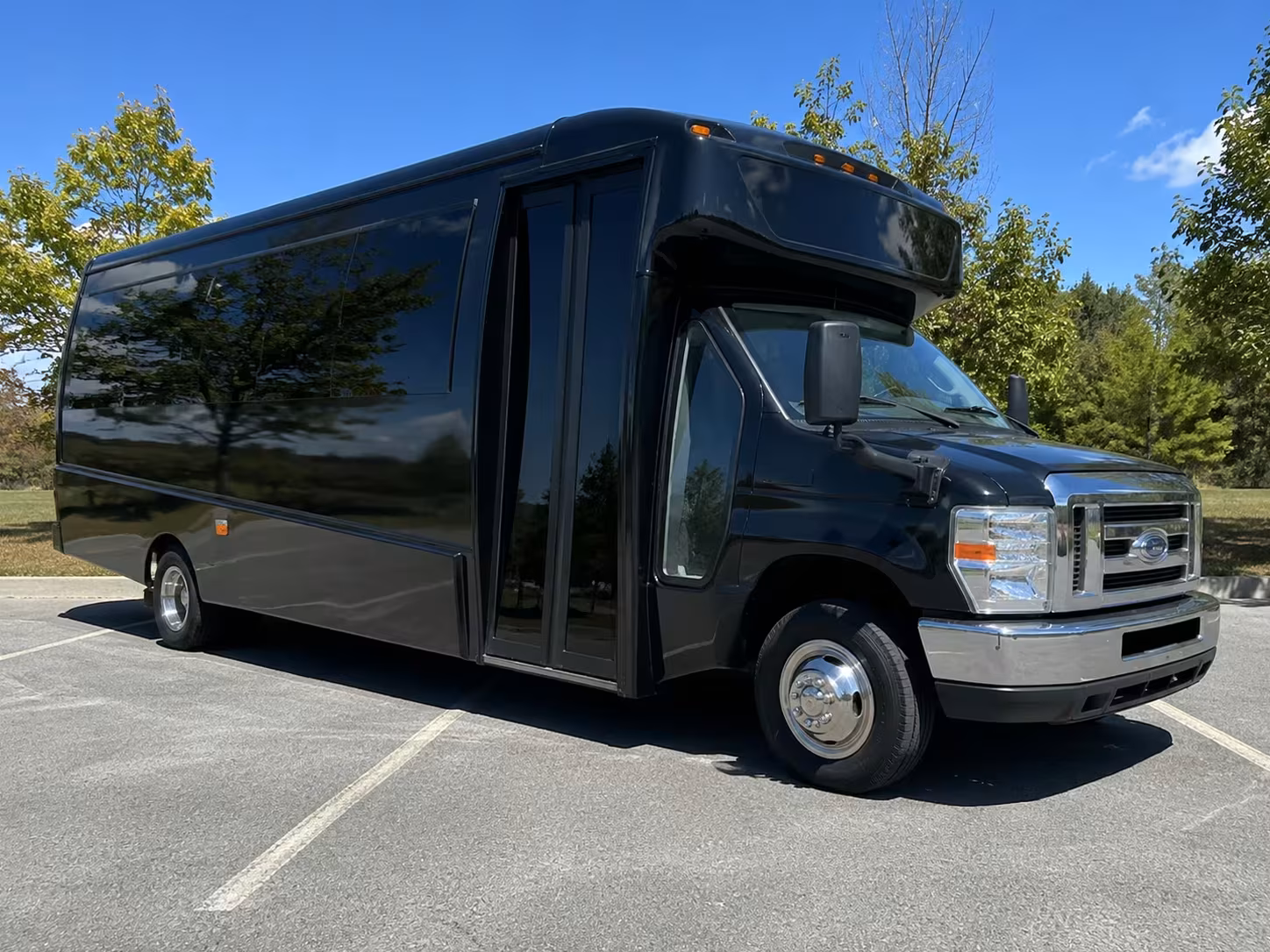 15 passenger minibus