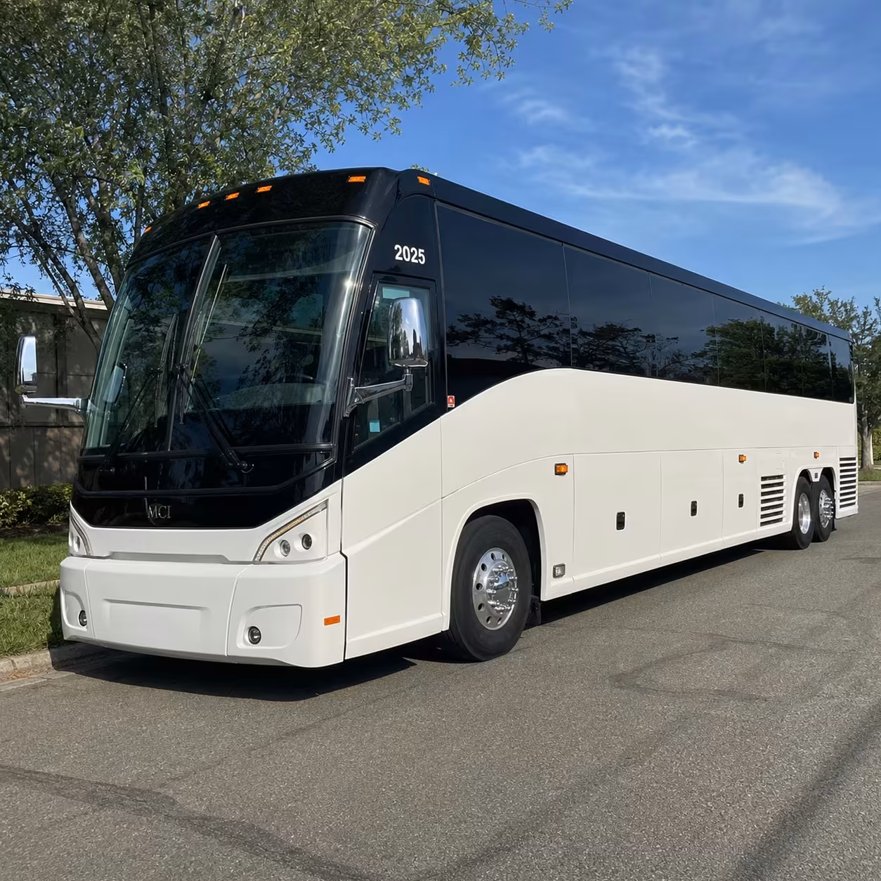 west palm beach charter bus rentals for college campus tours